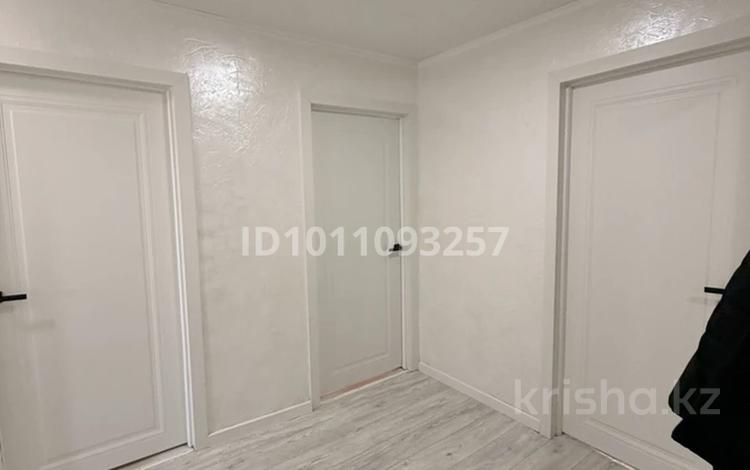 3-комнатная квартира · 58.9 м² · 2/5 этаж, Байканурова 106 — Гарышкерлер за 22 млн ₸ в Жезказгане — фото 2