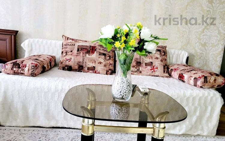 1-комнатная квартира · 38 м² · 4/4 этаж, Айбергенова 4 — ТЦ"ShimkentPlaza"." Арбат" за 15 000 ₸ в Шымкенте, Аль-Фарабийский р-н — фото 9