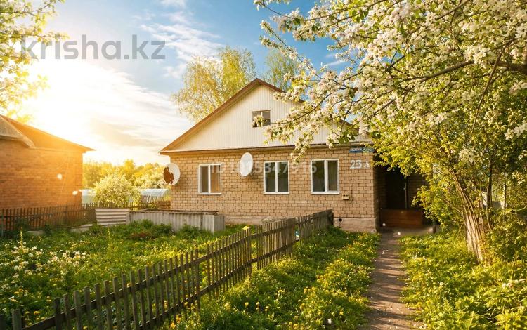 Дом · 4 комнаты · 80 м², Канай би — Авицена в лесу справа за 50 000 ₸ в Щучинске — фото 2