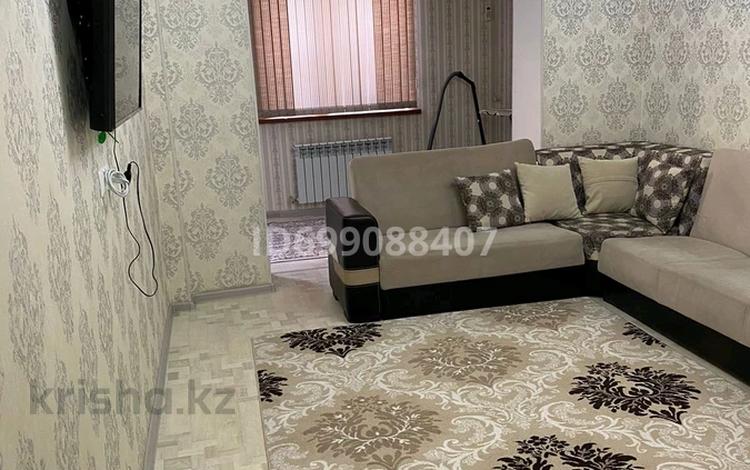 3-бөлмелі пәтер · 70 м² · 2/5 қабат · ай сайын, Айбергенова 5в — Шым плаза, бағасы: 300 000 〒 в Шымкенте, Аль-Фарабийский р-н — фото 2