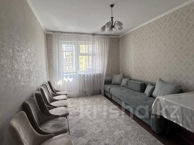 3-бөлмелі пәтер · 71.8 м² · 9/12 қабат, Караменде би Шакаулы, бағасы: 35 млн ₸ в Астане, Сарыарка р-н