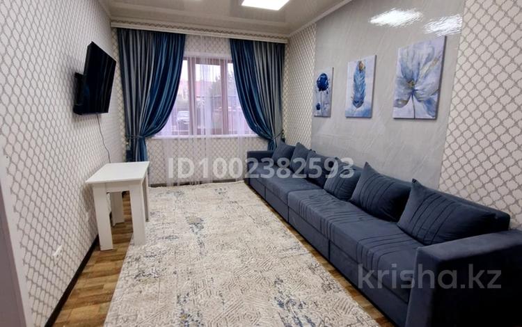 5-комнатная квартира · 180 м², Жанаконыс 44 — Тлендиева за 40 000 〒 в Астане, Сарыарка р-н — фото 2