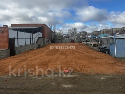Часть дома · 4 комнаты · 100 м² · 4 сот., Торайгырова 127 за 16 млн ₸ в Актобе, мкр Москва
