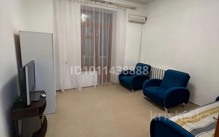 2-комнатная квартира · 55 м² · 3/3 этаж, Айтеке би 78 — Айтеке би/Желтоксан за 320 000 〒 в Алматы, Алмалинский р-н — фото 2