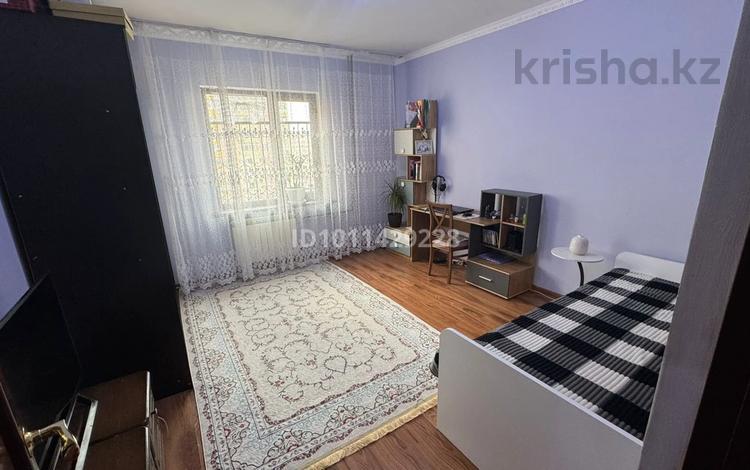 2-бөлмелі пәтер · 72 м² · 7/16 қабат, мкр. Алмагуль, мкр Алмагул, бағасы: 24 млн ₸ в Атырау — фото 2