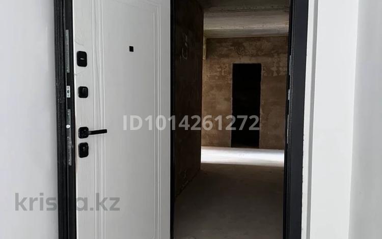 2-бөлмелі пәтер · 68.8 м² · 3/5 қабат, Шоссе Коргалжын 128, бағасы: 25.5 млн ₸ в Астане, Нура р-н — фото 2