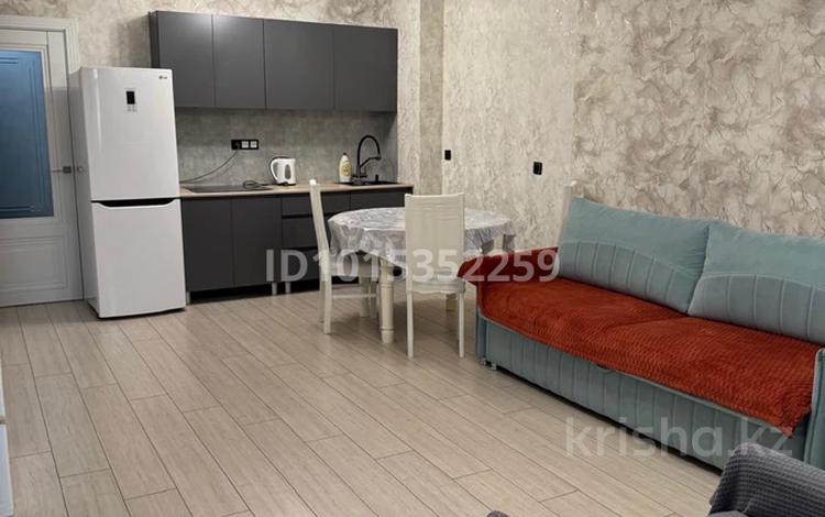 1-бөлмелі пәтер · 38 м² · 3/19 қабат, Б. Момышулы 19/2, бағасы: 20 млн ₸ в Астане, Алматы р-н — фото 2