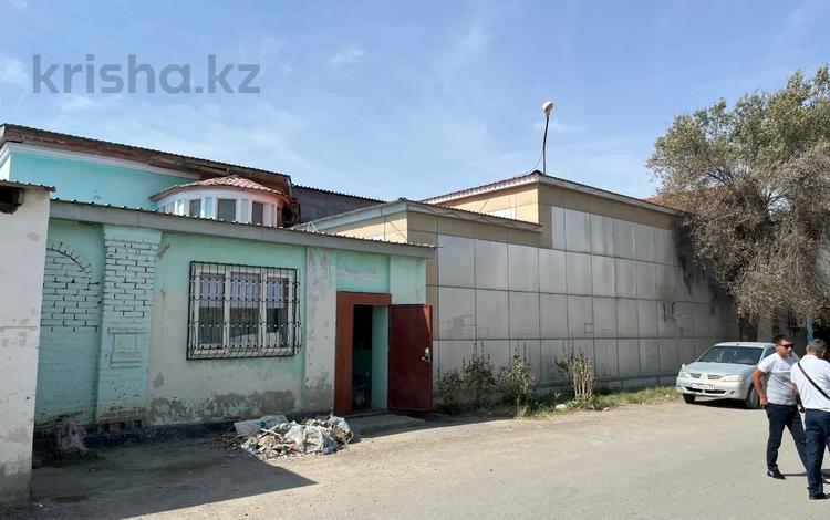 Свободное назначение, офисы, склады, общепит · 2383 м² за 2 млн ₸ в Умирзаке — фото 2