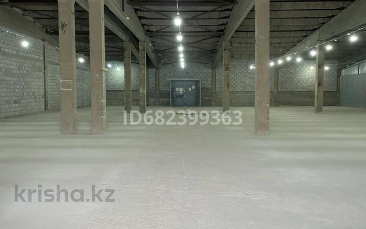 Өнеркәсіптік база · 8.64 сотық, Махамбет Батыра 5А, бағасы: 800 ₸ в Таразе — фото 2