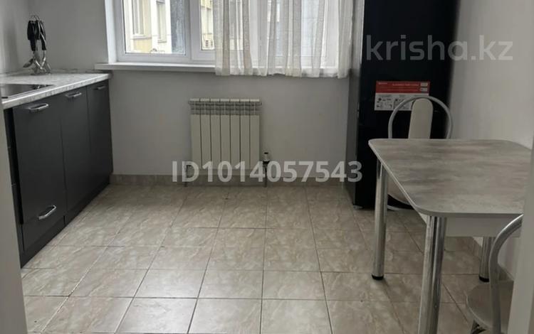 2-комнатная квартира · 58 м² · 11/12 этаж, мкр Акбулак, Дарабоз 1-83 за 255 000 ₸ в Алматы, Алатауский р-н — фото 2