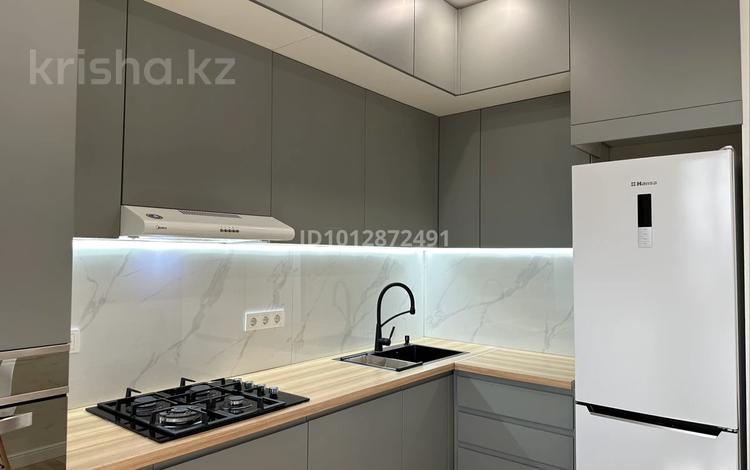 1-бөлмелі пәтер · 45 м² · 4/6 қабат, Халиуллина 140/5, бағасы: 45 млн ₸ в Алматы, Медеуский р-н — фото 2