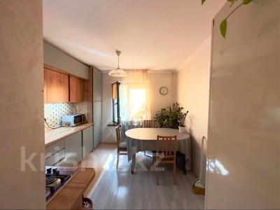 3-бөлмелі пәтер · 73.8 м² · 1/5 қабат, мкр Мамыр-1 13 — Шаляпина-момыш улы, бағасы: 54.5 млн ₸ в Алматы, Ауэзовский р-н