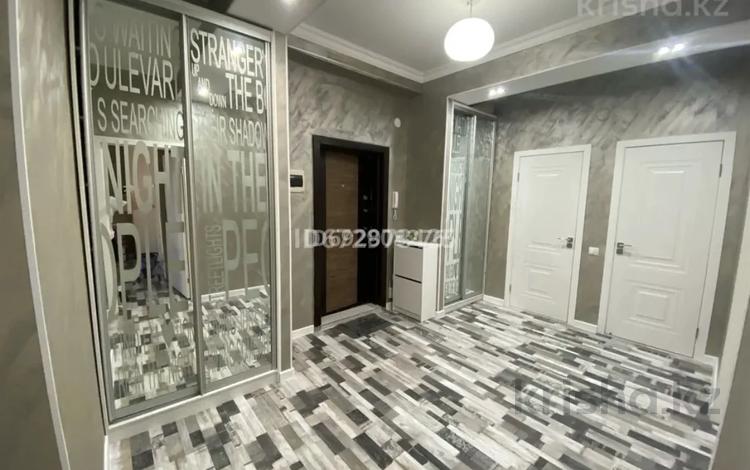 2-бөлмелі пәтер · 76.6 м² · 6/9 қабат, Валиханова, бағасы: 38 млн ₸ в Атырау — фото 2