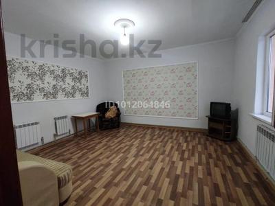 Отдельный дом · 2 комнаты · 80 м² · 3 сот., Макашева 14 а — Маңашева за 100 000 〒 в Каскелене