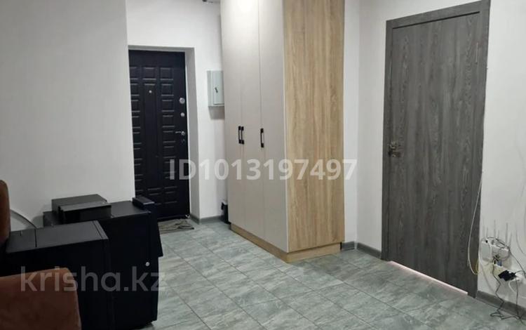 Кеңселер, кабинеттер және жұмыс орындары · 100 м², бағасы: 500 000 ₸ в Караганде, Казыбек би р-н — фото 2