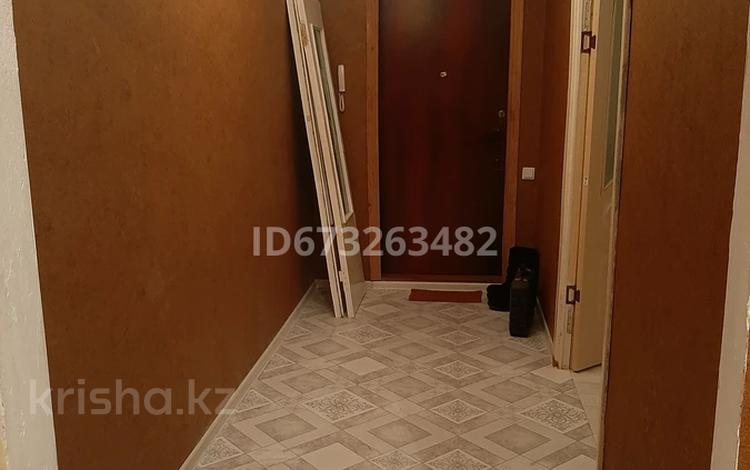 1-бөлмелі пәтер · 42 м² · 9/9 қабат, Ауэзова 114а, бағасы: 13 млн ₸ в Семее — фото 2