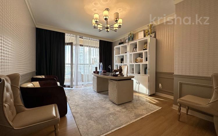 5-бөлмелі пәтер · 190 м² · 9/16 қабат, Аскарова 8, бағасы: 250 млн ₸ в Алматы, Ауэзовский р-н — фото 2