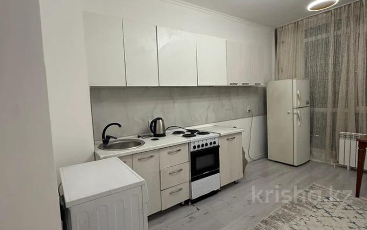 3-бөлмелі пәтер · 75 м² · 1/7 қабат, Касыма Шарипова 206/9, бағасы: 280 000 ₸ в Алматы, Алатауский р-н — фото 2
