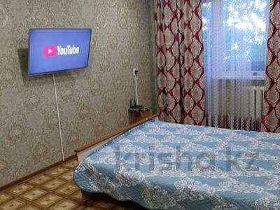 Аренда квартир посуточно в Павлодарской обл.: 1-комнатная квартира · 35 м² · 2/5 этаж, Машхур Жусупа 42Б — Ауэзова за 8 000 〒 1-комнатная квартира · 35 м² · 2/5 этаж, Машхур Жусупа 42Б — Ауэзова за 8 000 〒 в Экибастузе
