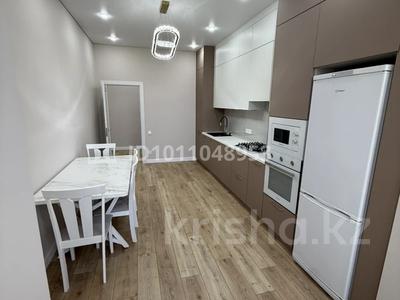 1-комнатная квартира · 52 м² · 3/5 этаж, Айтиева, 110 — Район Универмага за 250 000 〒 в Уральске