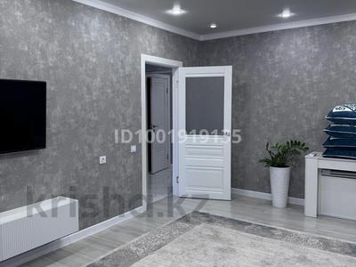3-комнатная квартира · 100 м² · 6/9 этаж, Самал 110 за 41 млн ₸ в Уральске