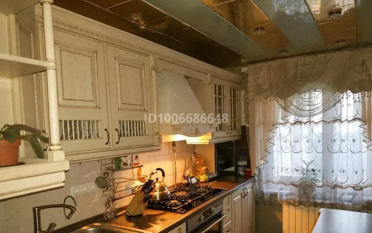 4-бөлмелі пәтер · 100 м² · 5/5 қабат, 14-й мкр 26, бағасы: 28.4 млн ₸ в Актау — фото 21