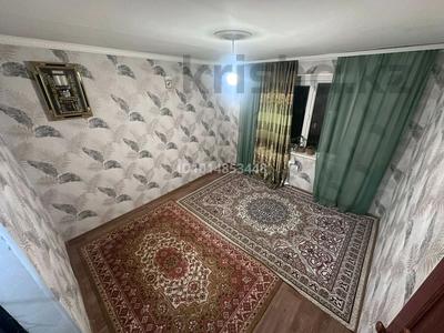 2-комнатная квартира · 36 м² · 5/5 этаж, мкр Каратау 37б за 6 млн ₸ в Таразе