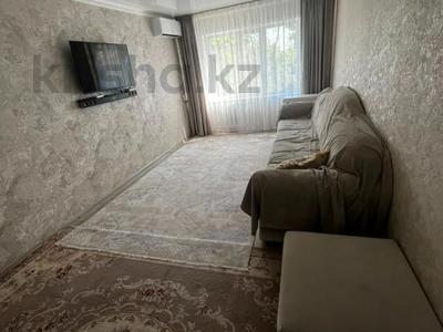 2-бөлмелі пәтер · 44 м² · 3/5 қабат, Момышулы 15, бағасы: 12.5 млн ₸ в Аксу