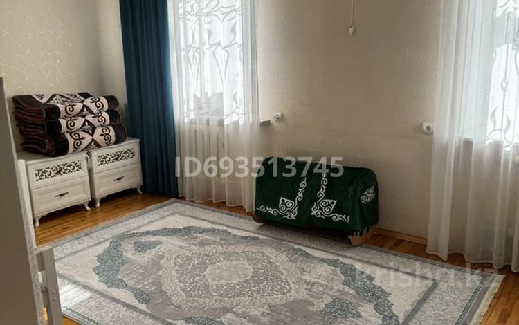 Отдельный дом · 3 комнаты · 96 м² · 6 сот., Курманова 4/2 — Асылбекова-Мира за 55 млн 〒 в Жезказгане — фото 2