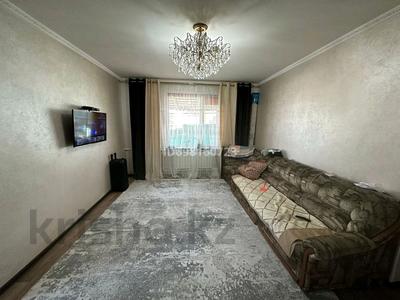 Жеке үй · 4 бөлме · 120 м² · 6 жүзд., Жандосов 14, бағасы: 35 млн ₸ в Бирлик