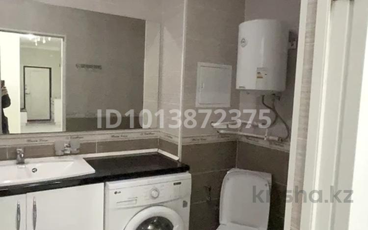 3-комнатная квартира · 93 м² · 5/5 этаж, 31Б мкр 28 за 200 000 ₸ в Актау — фото 5