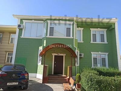 Отдельный дом · 5 комнат · 340 м² · 5 сот., 1-й мкр, 1в мкр 21 — Возле Строй марта за 117 млн 〒 в Актау