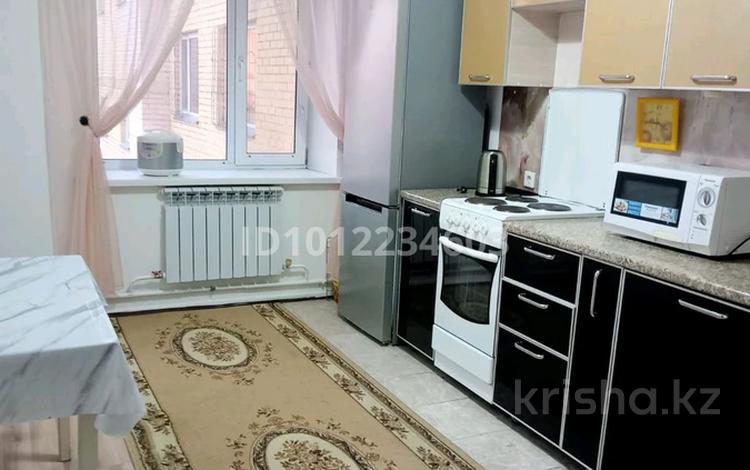 3-бөлмелі пәтер · 81.5 м² · 7 қабат, ул. Толстого 107/5, бағасы: 55 млн ₸ в Павлодаре — фото 9