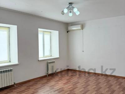 3-комнатная квартира · 91.1 м² · 8/9 этаж, мкр. Алтын орда 3г за 27.5 млн ₸ в Актобе