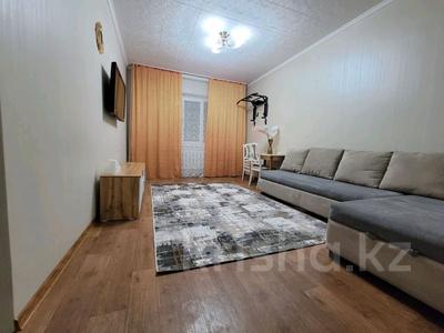 1-бөлмелі пәтер, 40 м², 6/9 қабат, мкр Таугуль 4 — Жандосова, бағасы: 28.9 млн 〒 в Алматы, Ауэзовский р-н