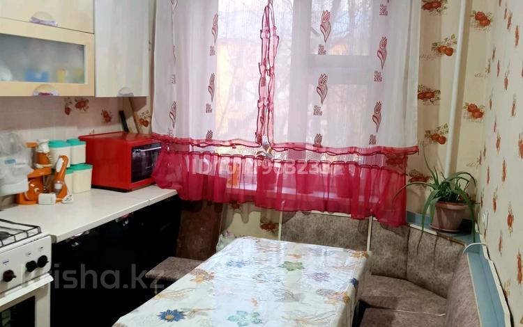 3-комнатная квартира · 64 м² · 4/5 этаж, Микрорайон самал 20 за 15.2 млн ₸ в Таразе — фото 2