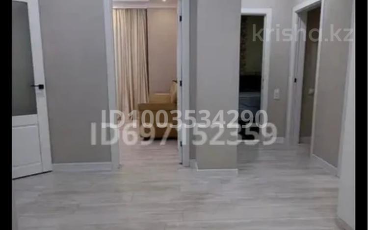 3-бөлмелі пәтер · 81.3 м² · 1/9 қабат, мкр Жана Орда 7, бағасы: 32 млн ₸ в Уральске — фото 11