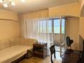 1-комнатная квартира · 54 м² · 2/8 этаж, проспект Достык 36 — Богенбай Батыра Золотой квадрат. Рядом гостиница Казахстан. за 13 000 ₸ в Алматы, Медеуский р-н