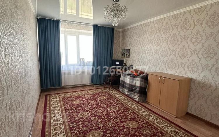 1-бөлмелі пәтер · 30 м² · 5 қабат, Алиби Джангельдина 167, бағасы: 10 млн ₸ в Актобе, мкр. Курмыш — фото 2
