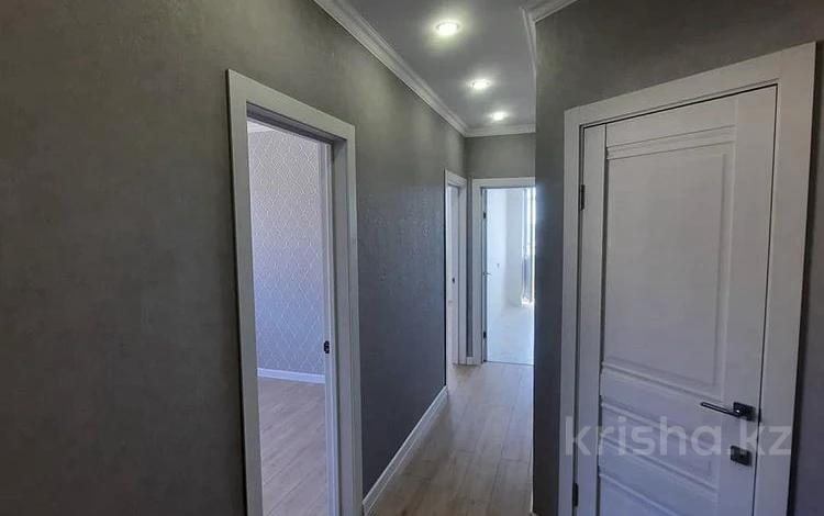 2-бөлмелі пәтер · 67 м² · 5/5 қабат, Достык 62, бағасы: 250 000 ₸ в Уральске — фото 2