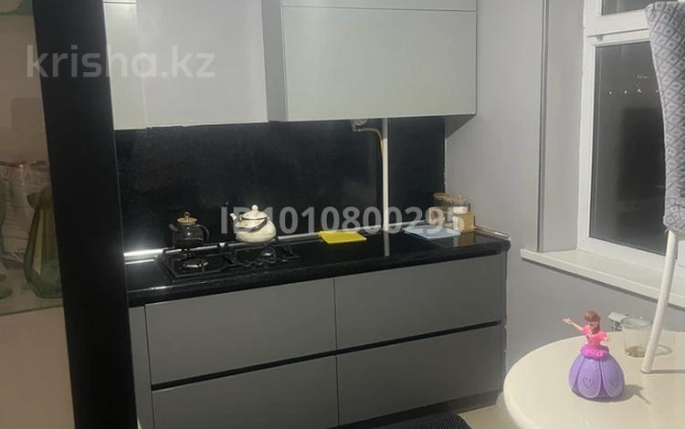 1-комнатная квартира · 44.6 м² · 5/5 этаж, мкр Нурсая, таумыш жумагалиева за 16.5 млн ₸ в Атырау — фото 2