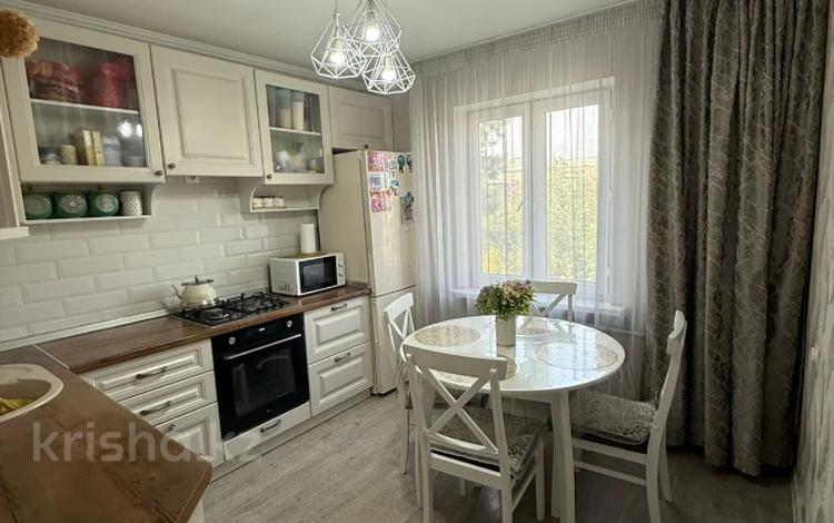 2-комнатная квартира · 50.9 м² · 5/5 этаж, мкр Аксай-4 за 37.4 млн 〒 в Алматы, Ауэзовский р-н — фото 2