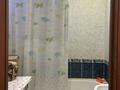 2-бөлмелі пәтер · 60 м² · 8/10 қабат, Каржаубаева 259, бағасы: 24 млн ₸ в Семее — фото 2