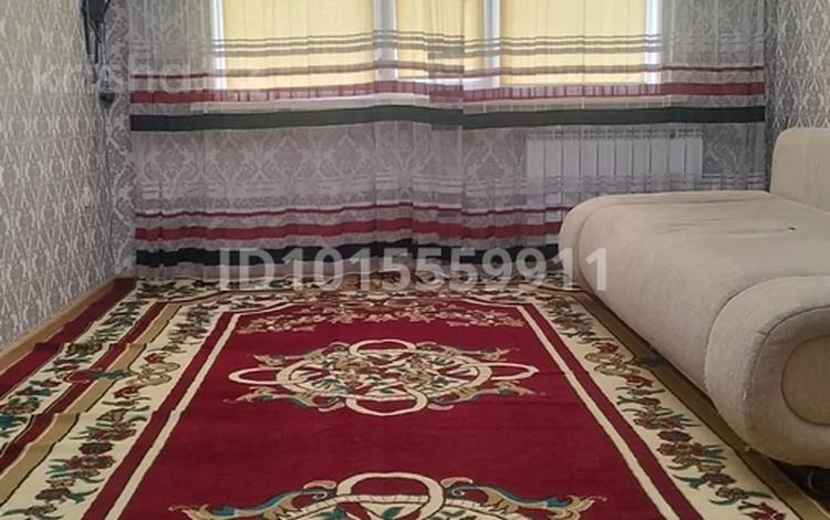 2-бөлмелі пәтер · 60 м² · 4/5 қабат, Байтурсынова 10, бағасы: 200 000 ₸ в Шымкенте, Аль-Фарабийский р-н — фото 2