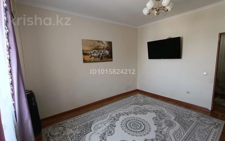 3-комнатная квартира · 84 м² · 5/5 этаж, мкр Нурсая 96 — Модерн Сити за 250 000 ₸ в Атырау — фото 2