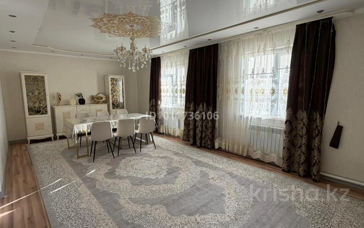 Жеке үй · 4 бөлме · 196 м² · 10 жүзд., мкр Аксай, бағасы: 33 млн ₸ в Атырау — фото 2