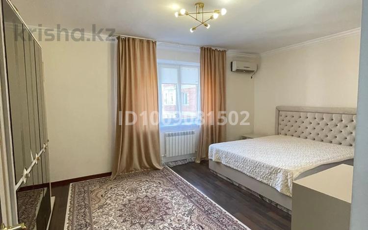 2-бөлмелі пәтер · 76 м² · 8/10 қабат, Авангард2 11б, бағасы: 34 млн ₸ в Атырау, мкр Авангард-2 — фото 2