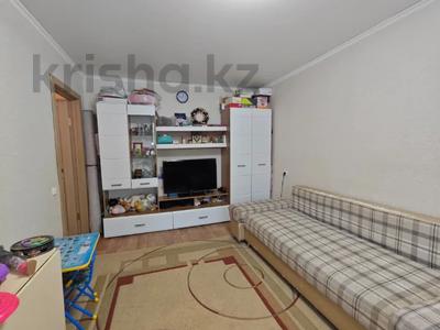 2-комнатная квартира · 45 м² · 1/5 этаж, Майкудук, мкр Восток-2 14 — ануар за 13.9 млн ₸ в Караганде, Алихана Бокейханова р-н