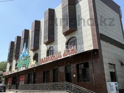 Свободное назначение, офисы, магазины и бутики, общепит, салоны красоты, медцентры и аптеки, образование · 600 м² за 300 млн 〒 в Каскелене