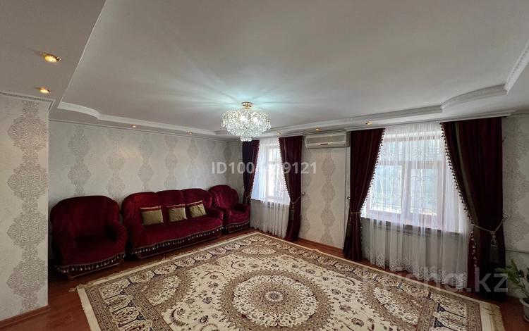 3-бөлмелі пәтер · 80 м² · 2 қабат, Казыбек би 45, бағасы: 200 000 ₸ в  — фото 2